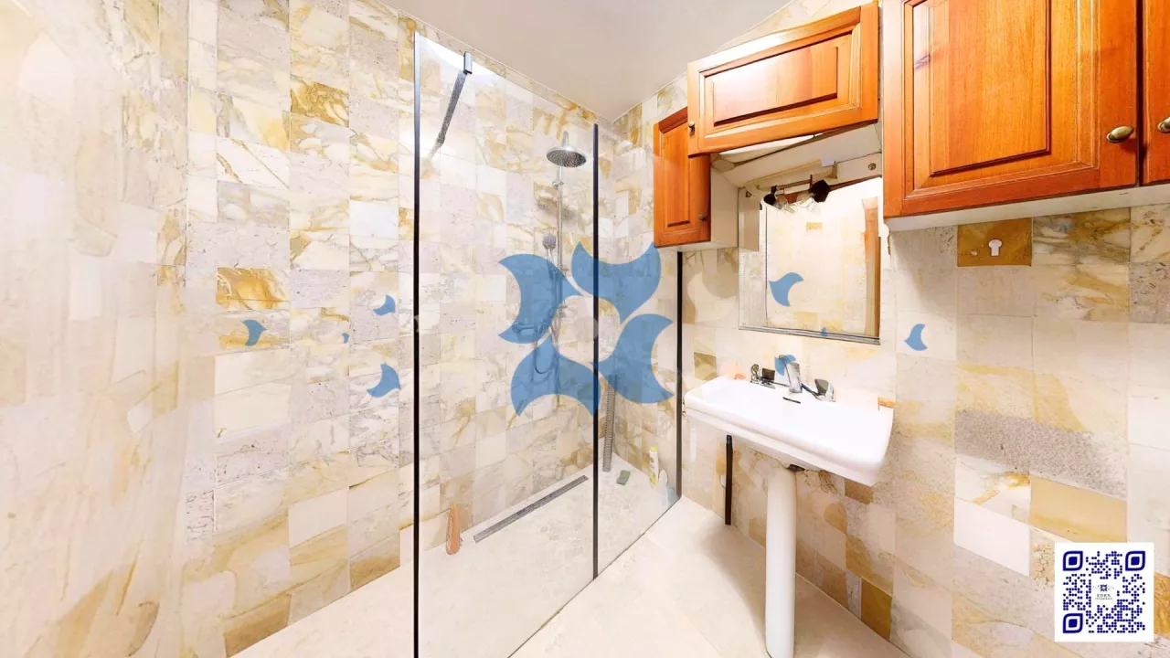 À vendre - Spacieux appartement 4.5 pièces rénové avec cachet, au coeur de Saint-Maurice (VS)