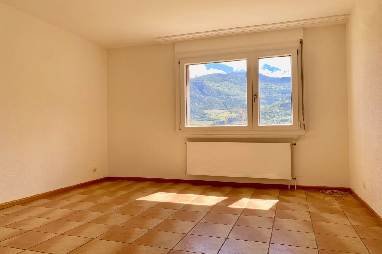 Au centre de SION, grand appartement de 4.5 pièces avec vue, orientation SUD