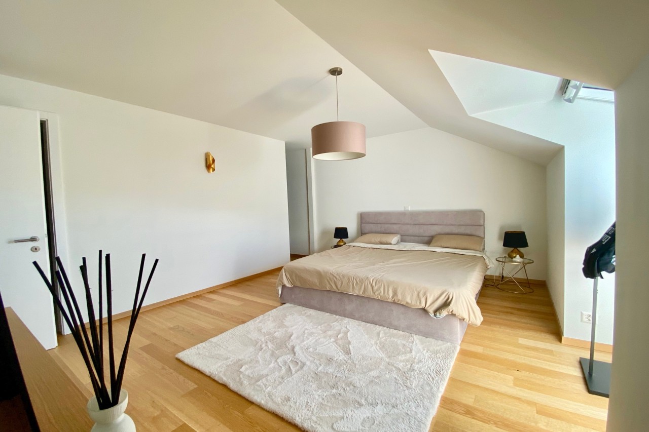 Superbe attique-duplex au centre de Sion