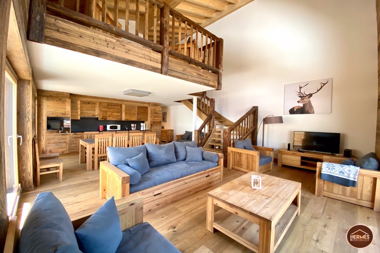 Superbe appartement en attique-duplex / ski-in & ski-out sur les pistes de Veysonnaz