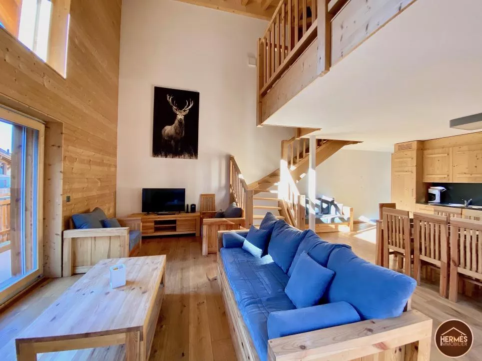 Superbe appartement en attique-duplex / ski-in & ski-out sur les pistes de Veysonnaz