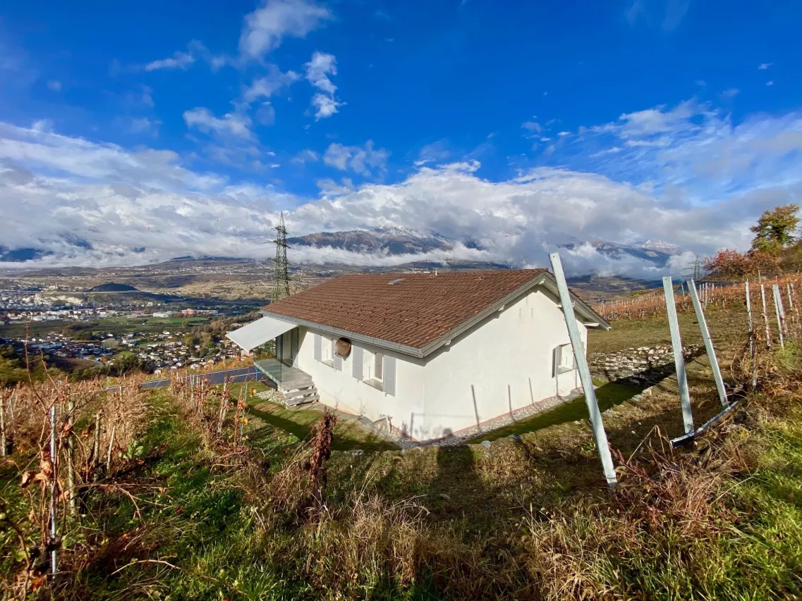 RARE: Belle maison sur les coteaux ensoleillés de Bramois