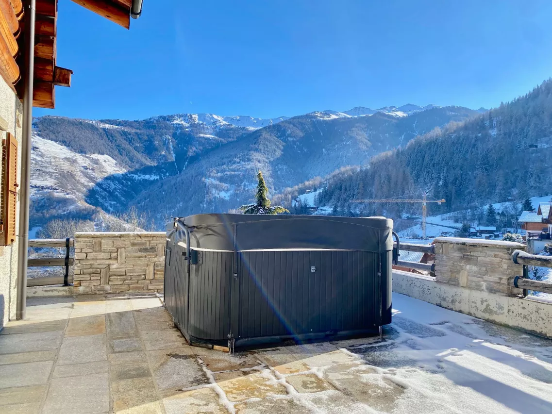 Superbe chalet-villa à Nendaz ? calme, vue, confort et nature