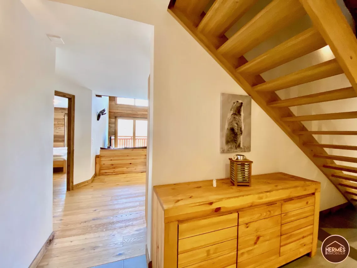 Superbe appartement en attique-duplex / ski-in & ski-out sur les pistes de Veysonnaz