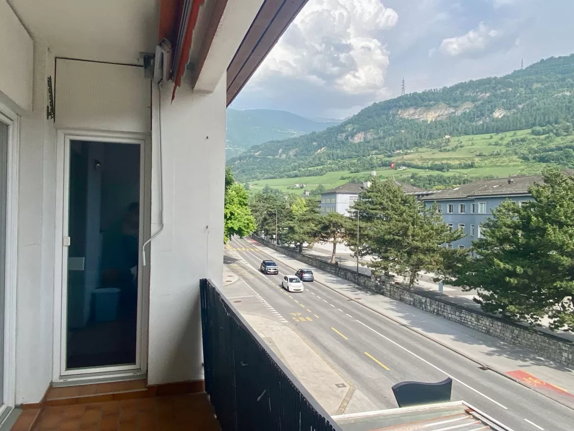 À louer ? bel appartement 2,5 pièces à Sion (quartier des Casernes)