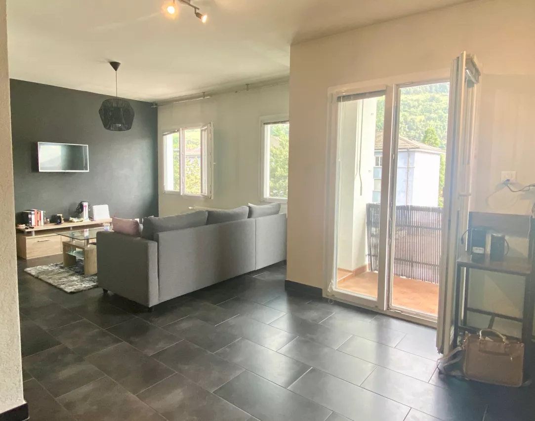 À louer ? bel appartement 2,5 pièces à Sion (quartier des Casernes)