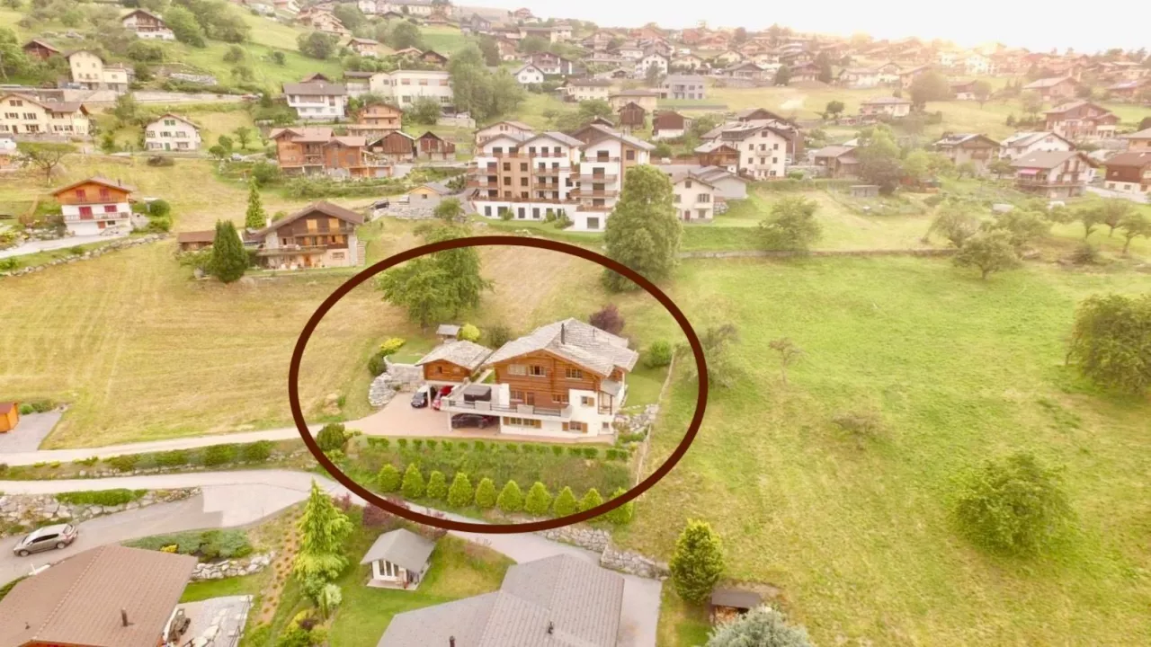 Superbe chalet-villa à Nendaz ? calme, vue, confort et nature