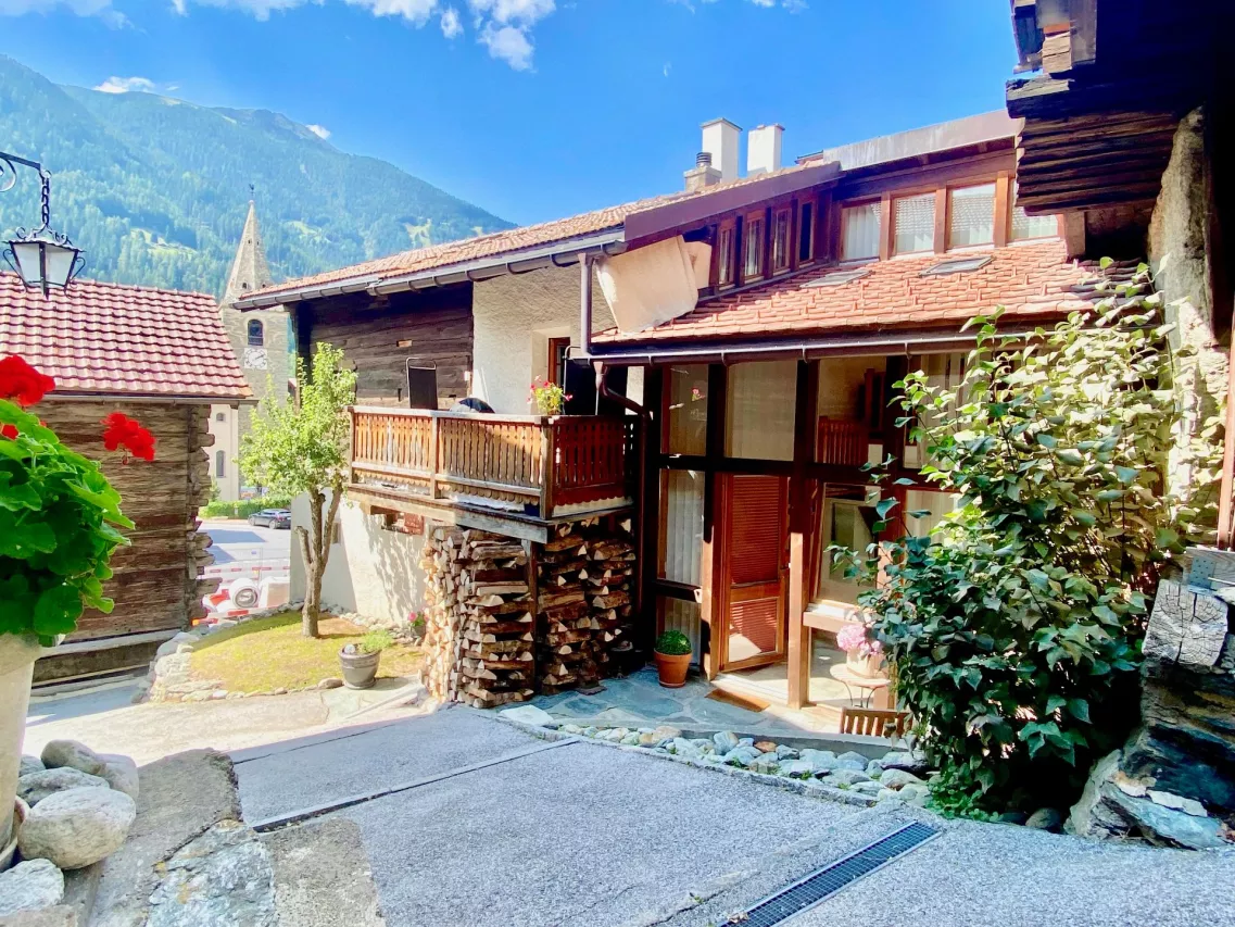 Authentique maison villageoise au coeur de Vissoie - Val d'Anniviers