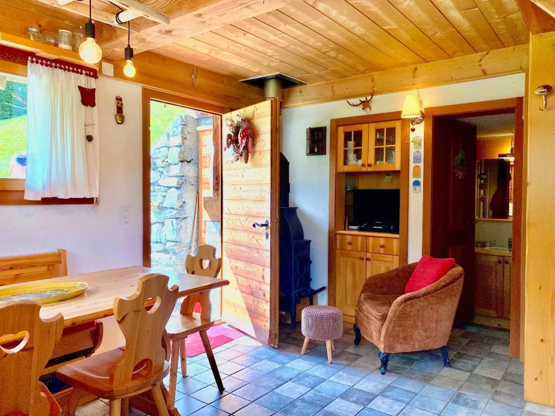 Tiny House / Mayen authentique - 3,5 pièces - Mayoux (Val d'Anniviers)