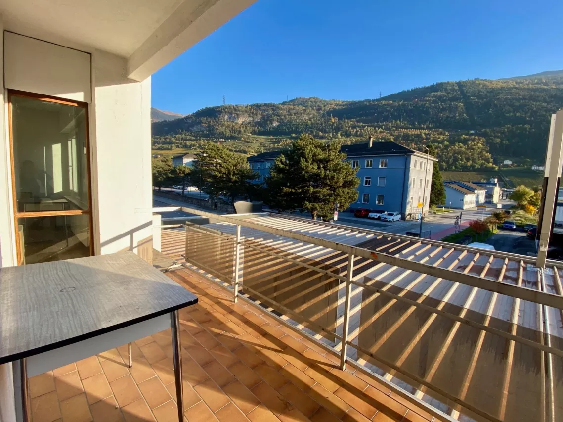 Bel appartement de 2.5 pièces à Sion - balcon SUD