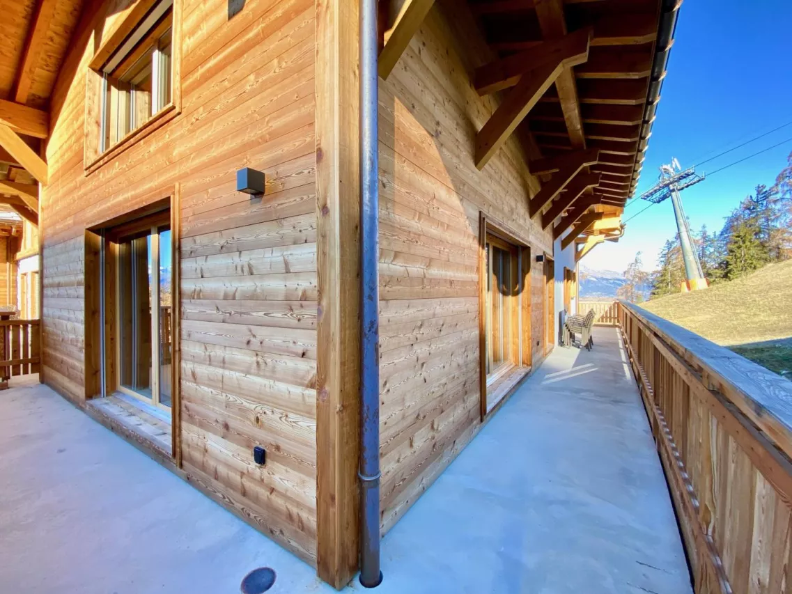 Superbe appartement en attique-duplex / ski-in & ski-out sur les pistes de Veysonnaz