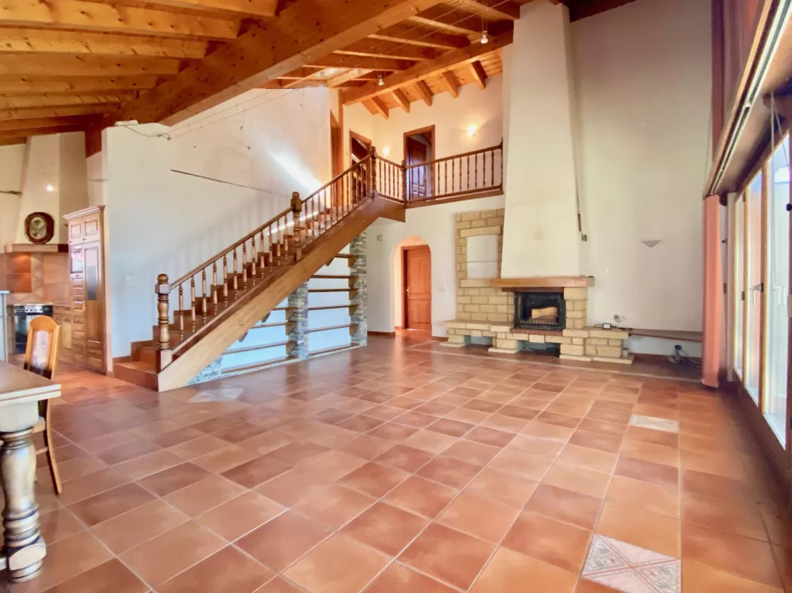 Magnifique maison/villa de caractère de 7.5 pièces à Chandolin sur Savièse