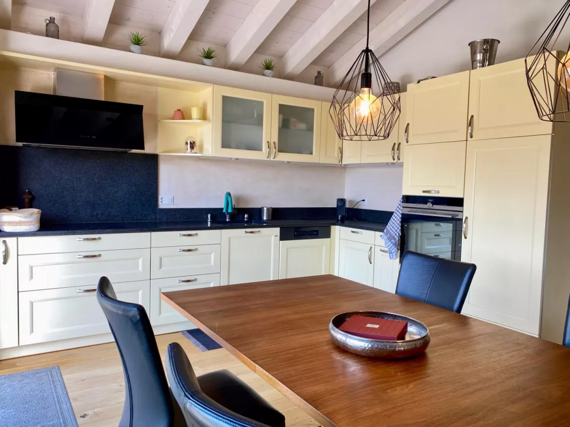 A louer - Superbe attique de 3.5 pièces avec terrasse et vue panoramique à Savièse