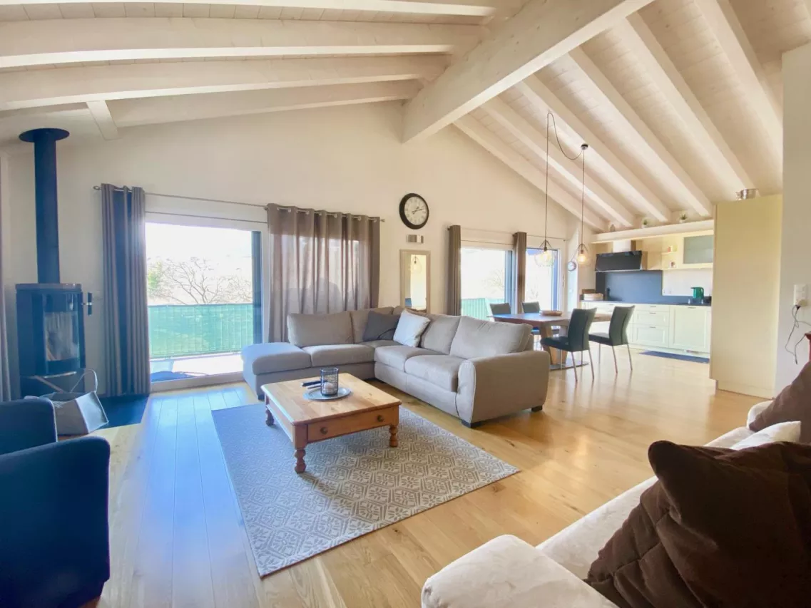 A louer - Superbe attique de 3.5 pièces avec terrasse et vue panoramique à Savièse