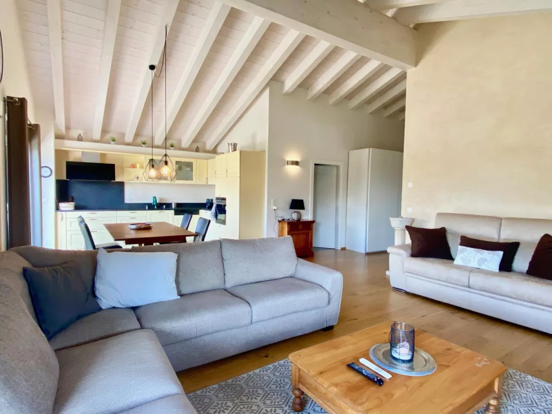 A louer - Superbe attique de 3.5 pièces avec terrasse et vue panoramique à Savièse