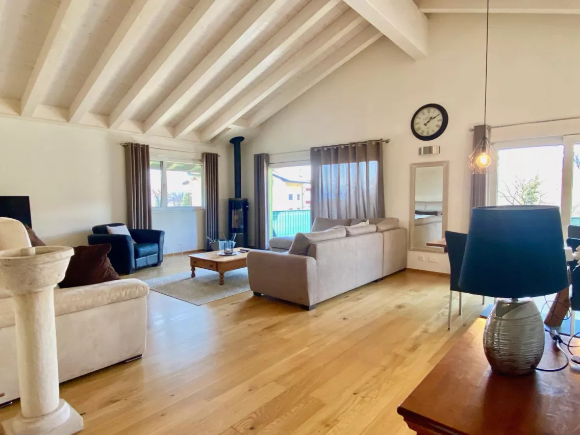 A louer - Superbe attique de 3.5 pièces avec terrasse et vue panoramique à Savièse