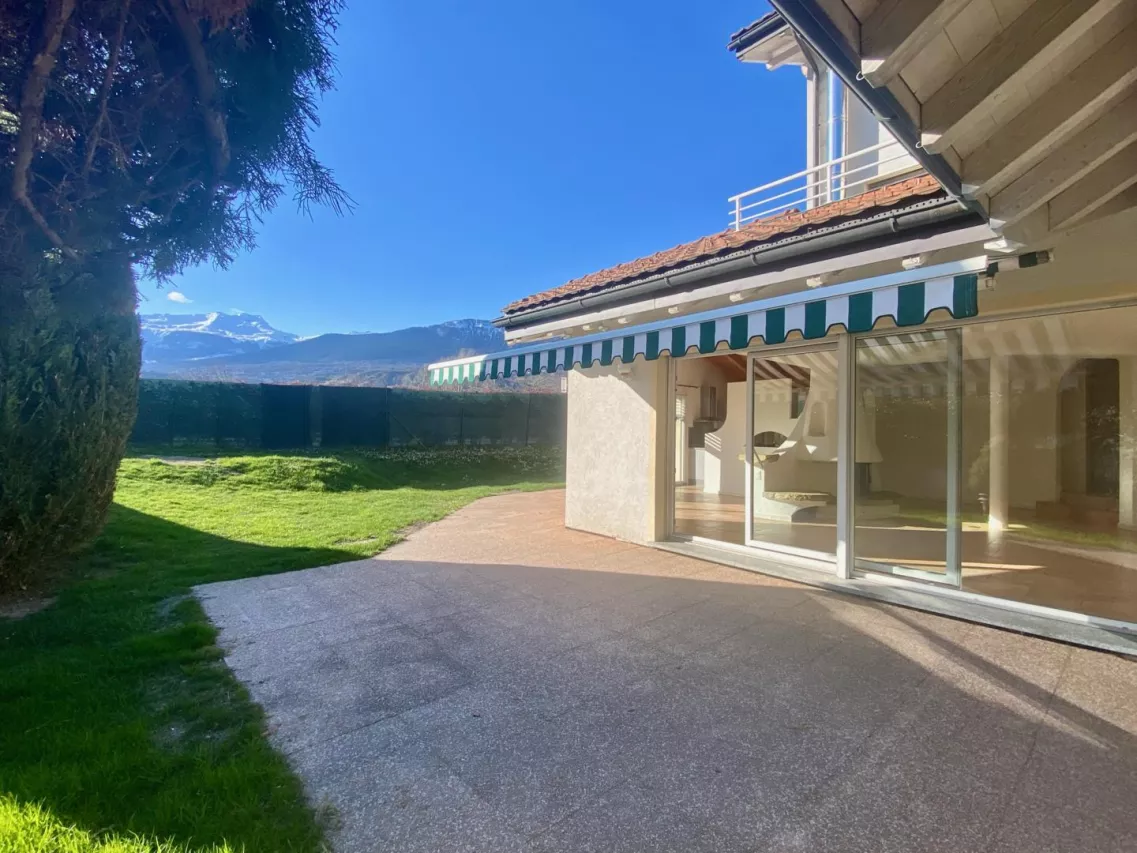 Location - Spacieux appartement de 4.5 pièces avec grand jardin privatif à Bramois