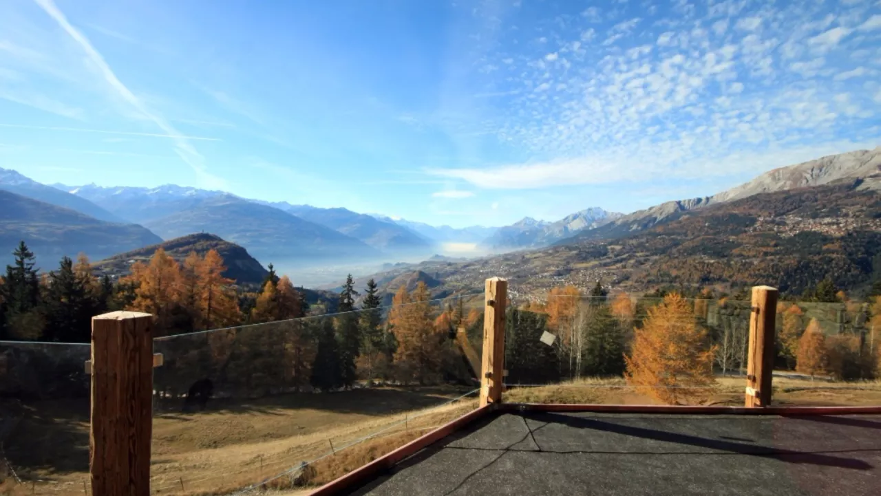 Crans-Montana. Crans Ouest, chalet de luxe neuf de 11.5 pièces