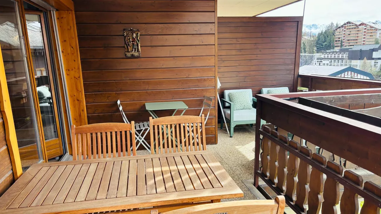 Crans-Montana. Exclusivité. Appartement 3.5 pièces entièrement rénové.
