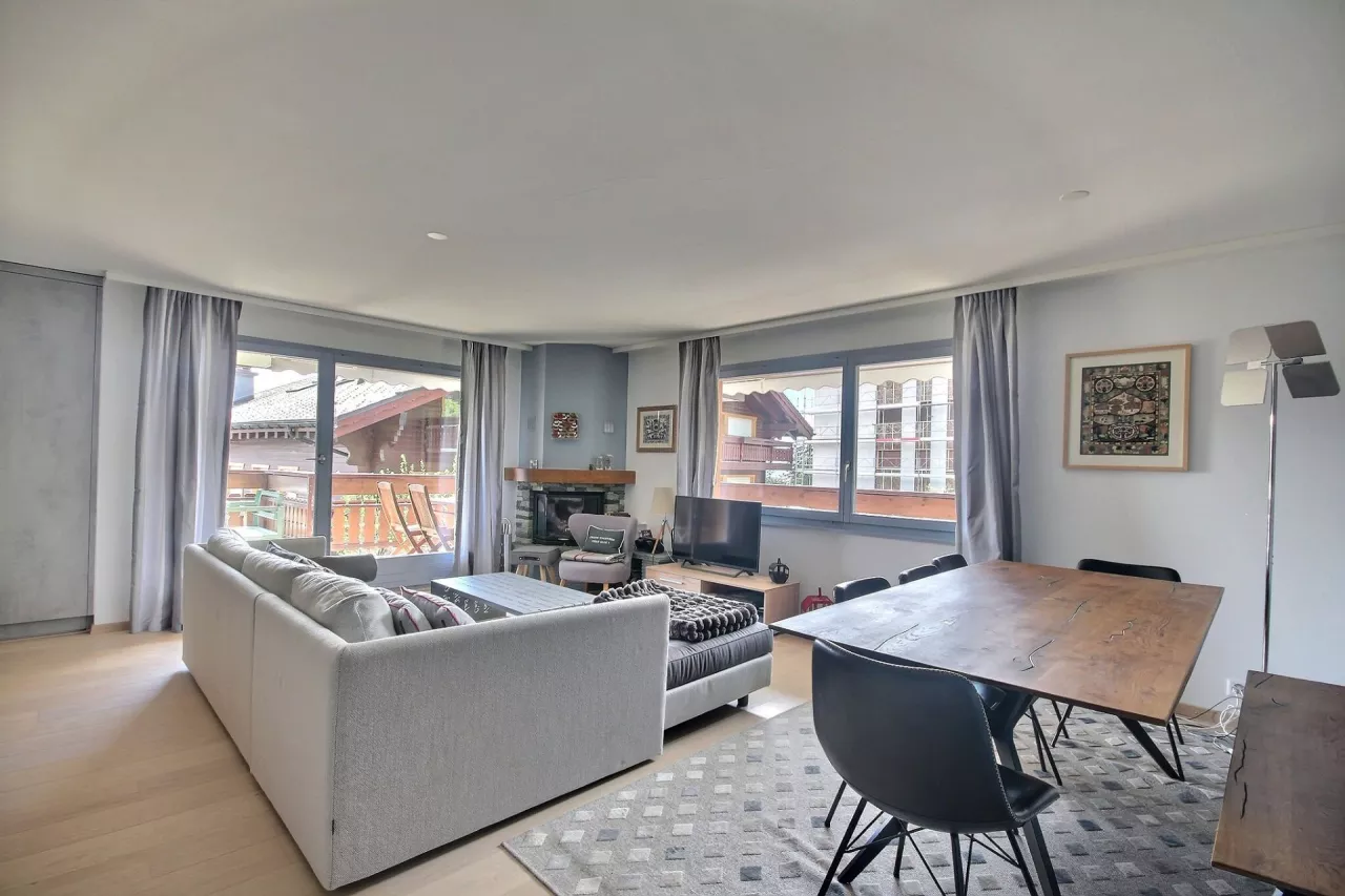 Crans-Montana. Exclusivité. Appartement 3.5 pièces entièrement rénové.