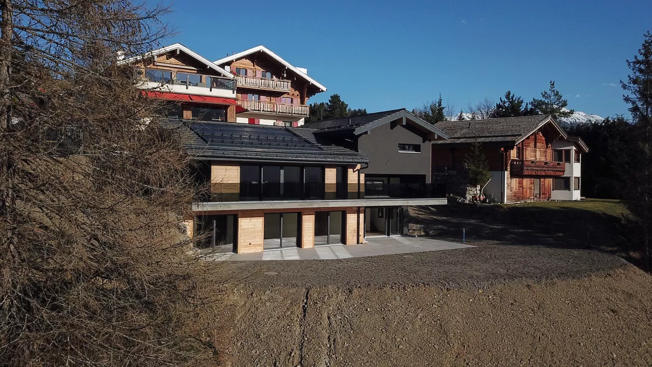 Crans-Montana. Maison individuelle neuve de 5.5 pièces au style résolument contemporain