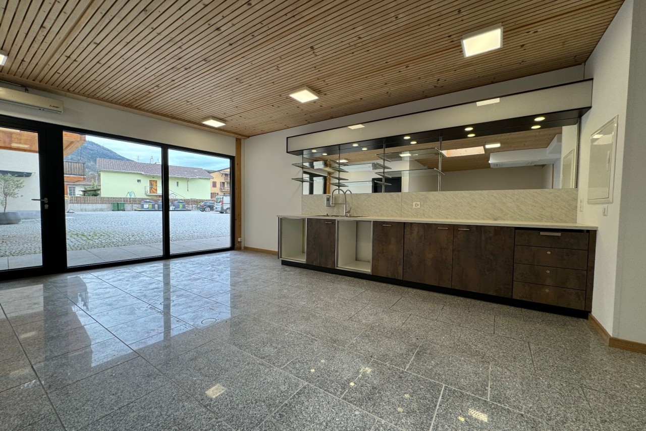 Local commercial, 2.0 pièces, 38.00 m2