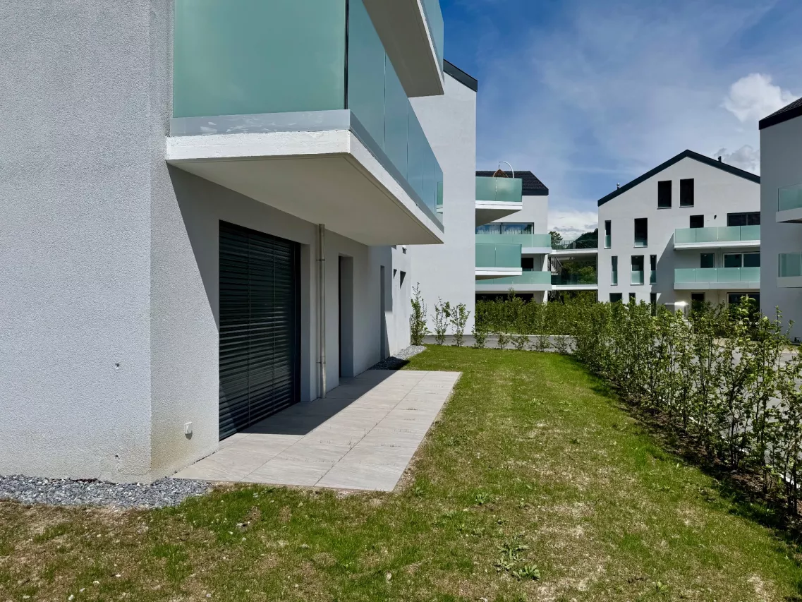 Appartement 2,5 pces neuf avec terrasse et jardin  
