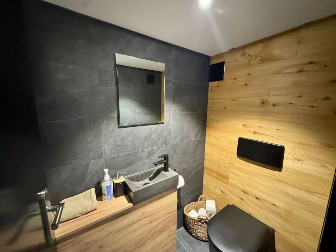 Local commercial PREMIUM au coeur de Sion - Visibilité maximale, opportunité rare !