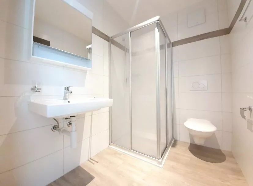 Joli 2,5 pces à louer avec grand balcon à Bex