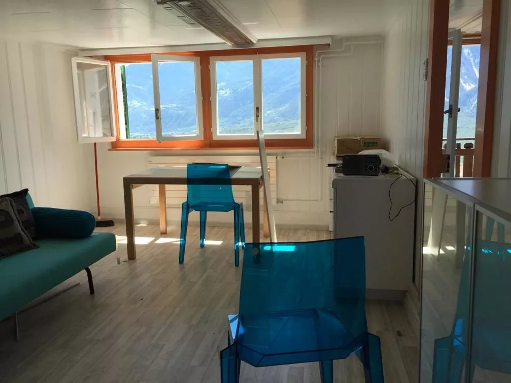 Appartement 2.5 pièces lumineux et cosy meublé à Varen