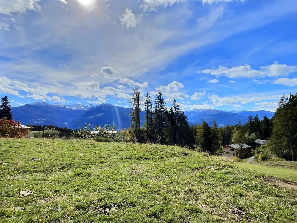 A construire à Crans - Cadre Verdoyant, vue montagnes