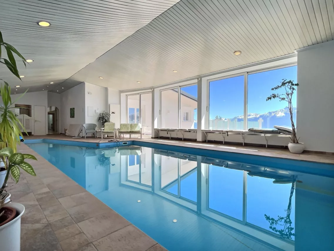Inédit à Crans-Montana - Penthouse avec piscine privative à CHF 7'525.-/m2
