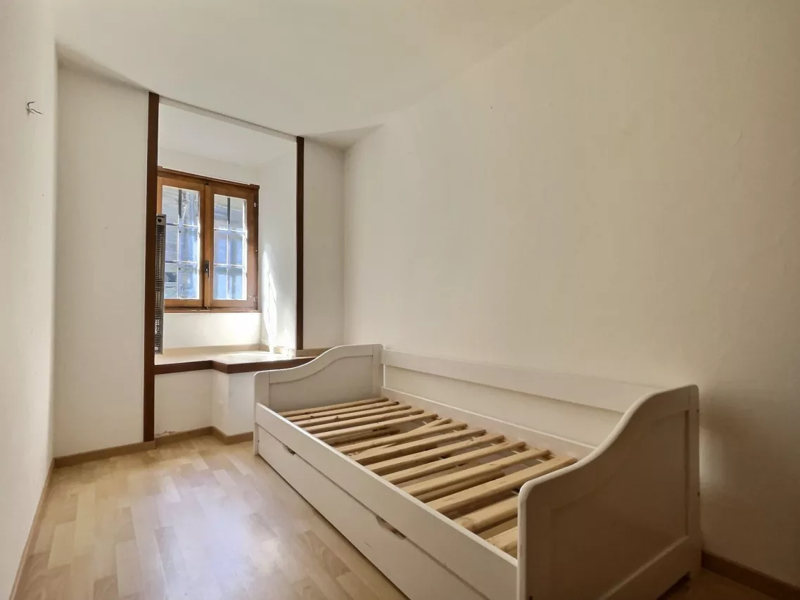 Affaire à saisir ! Maison villageoise avec 2 appartements