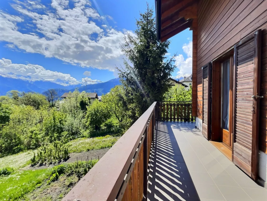 Beau chalet authentique familial - 6.5 pièces - Crans-Montana (résidence secondaire ou principale)