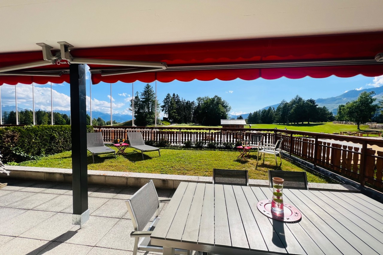 Fontainebleau Golf In Golf out