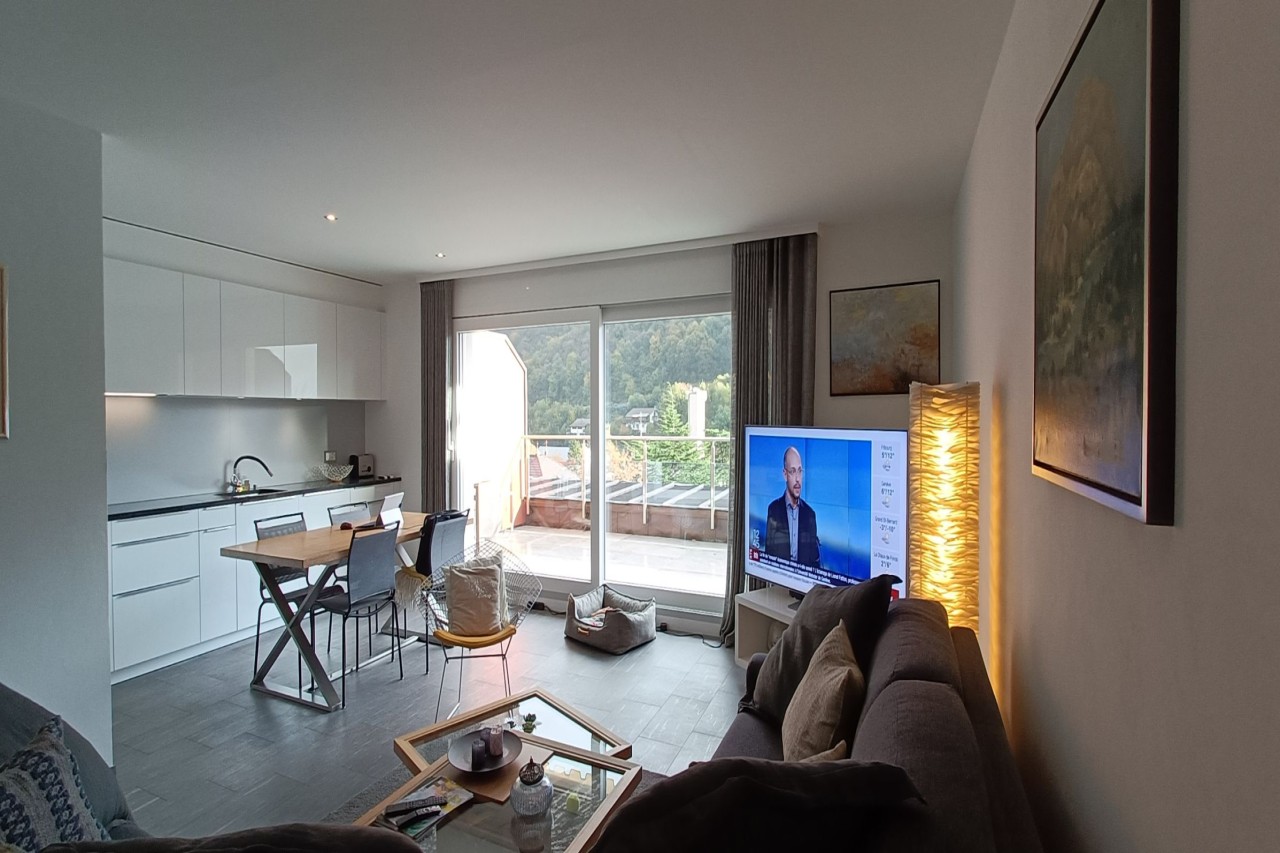 Magnifique appartement en attique au calme à 2 pas du centre de Sion