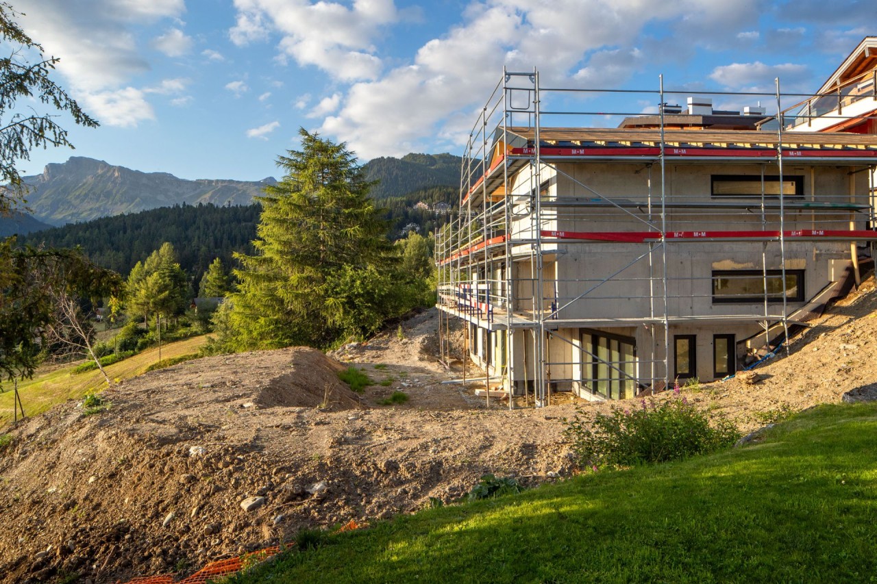 A SAISIR Chalet neuf à Crans-Montana en bordure de zone agricole