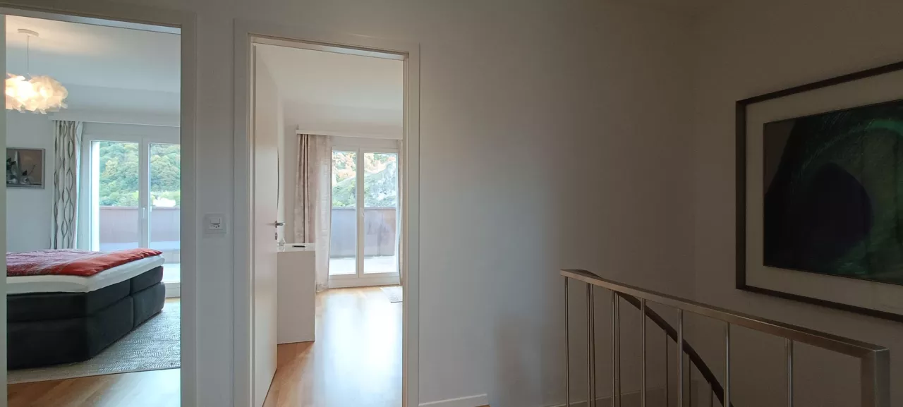 Magnifique appartement en attique au calme à 2 pas du centre de Sion