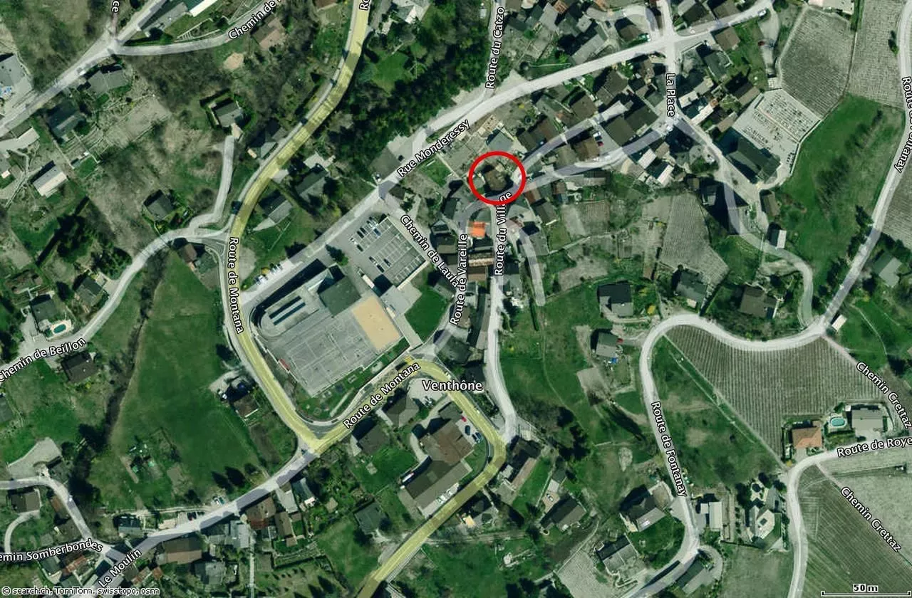 POUR INVESTISSEUR AVEC CONTRAT DE LOCATION DE 3ANS Maison villageoise avec jardin au coeur du village
