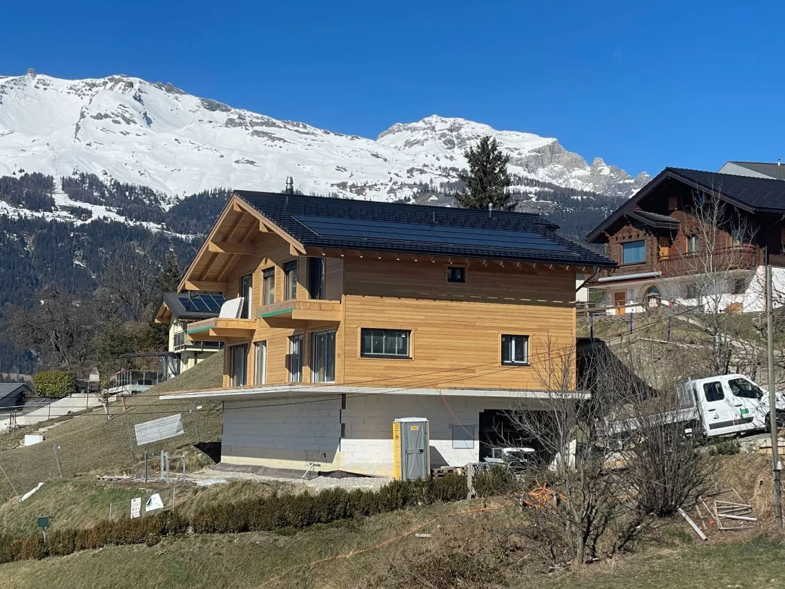 Luxueuse villa en cours de construction