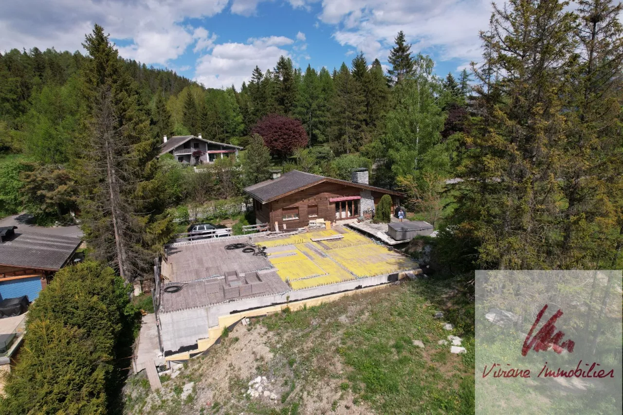UNIQUE en résidence secondaire, Projet d'un luxueux chalet en cours de construction dans quartier bucolique 