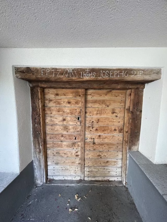 Maison villageoise alliant modernité et authenticité au coeur de Mura à Sierre