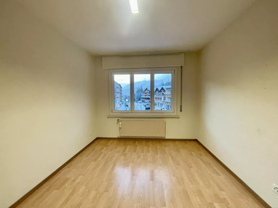 Opportunité à saisir! Au coeur de Crans Appartement à rénover de 4,5 pièces