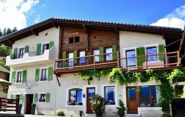 A LOUER OU VENDRE Café Restaurant chambres d'hôtes dans un village typique Valaisan à 2 pas de Crans-Montana