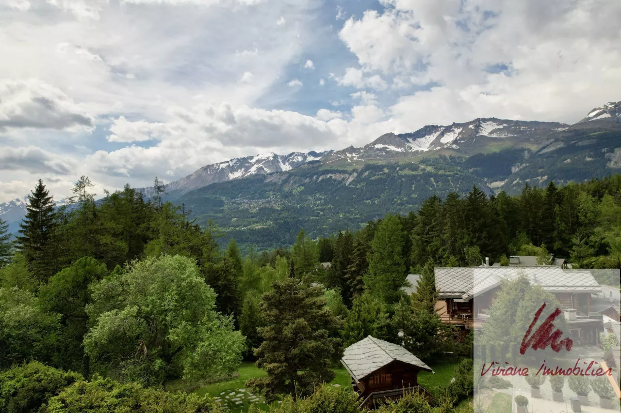 Magnifique opportunité dans un quartier résidentiel bucolique projet d'agrandissement d'un luxueux chalet entre Lens et Crans