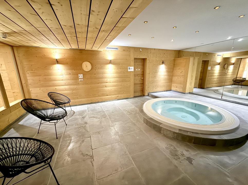 Hôtel 50 pièces 2’220 m2 à Morgins