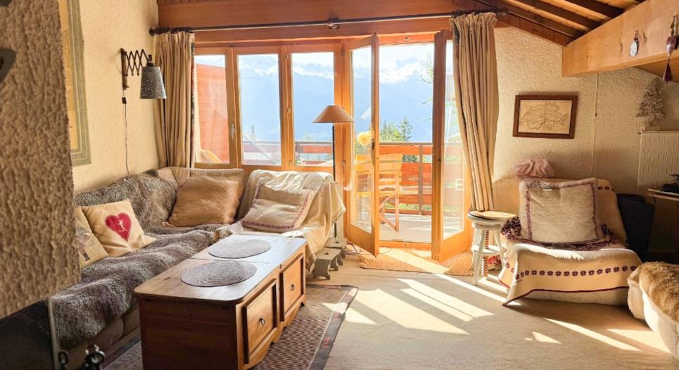 Attique 3.5 pièces à Crans-Montana