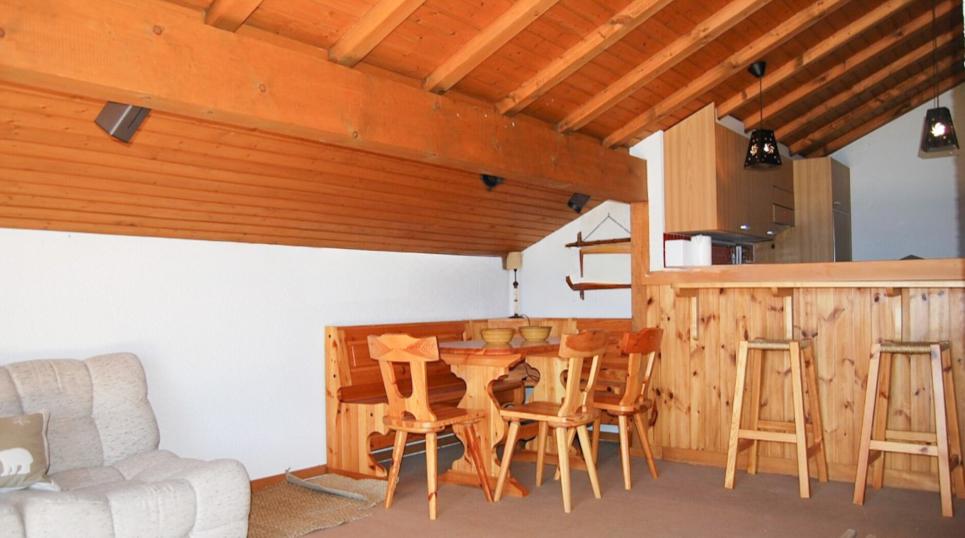 Attique 3.5 pièces à Crans-Montana