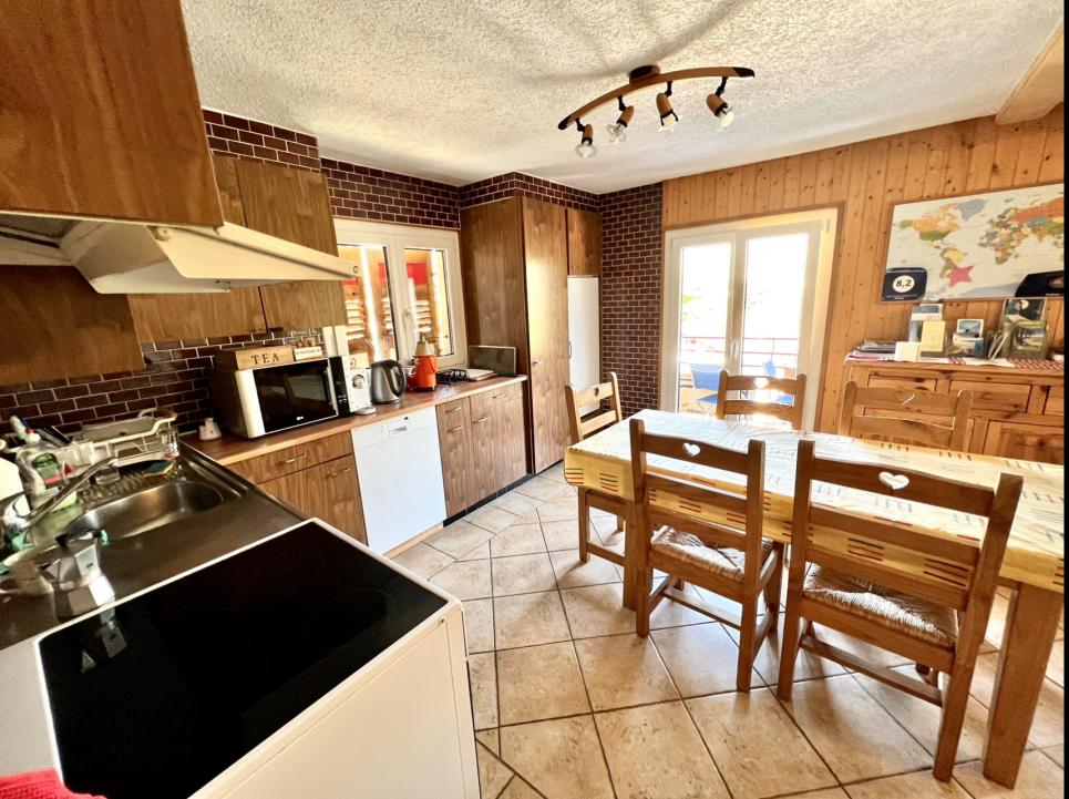 Maison de Village 15 pièces à Grône