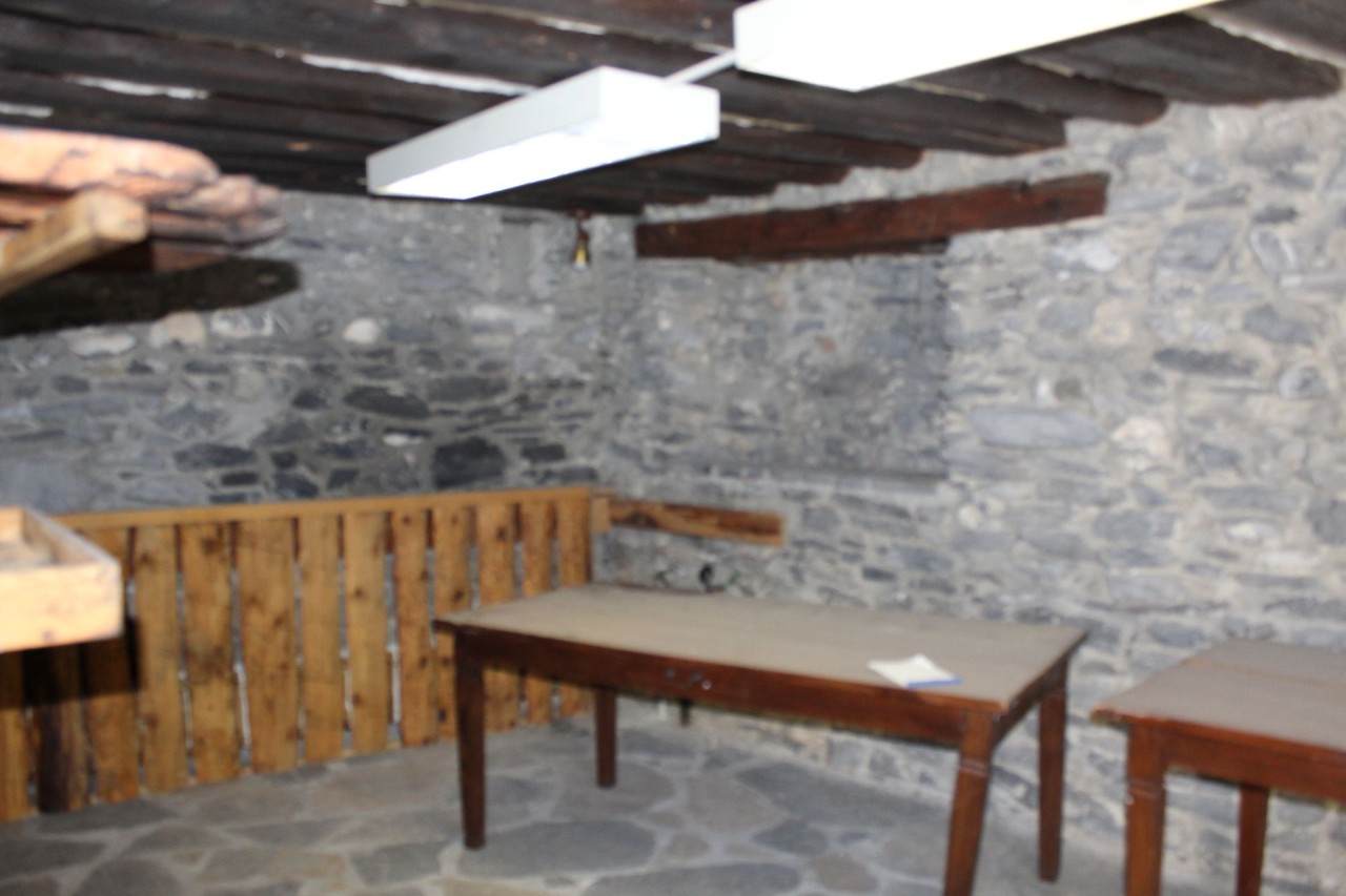 Dépôt | Cave à vin | Local de stockage équipé